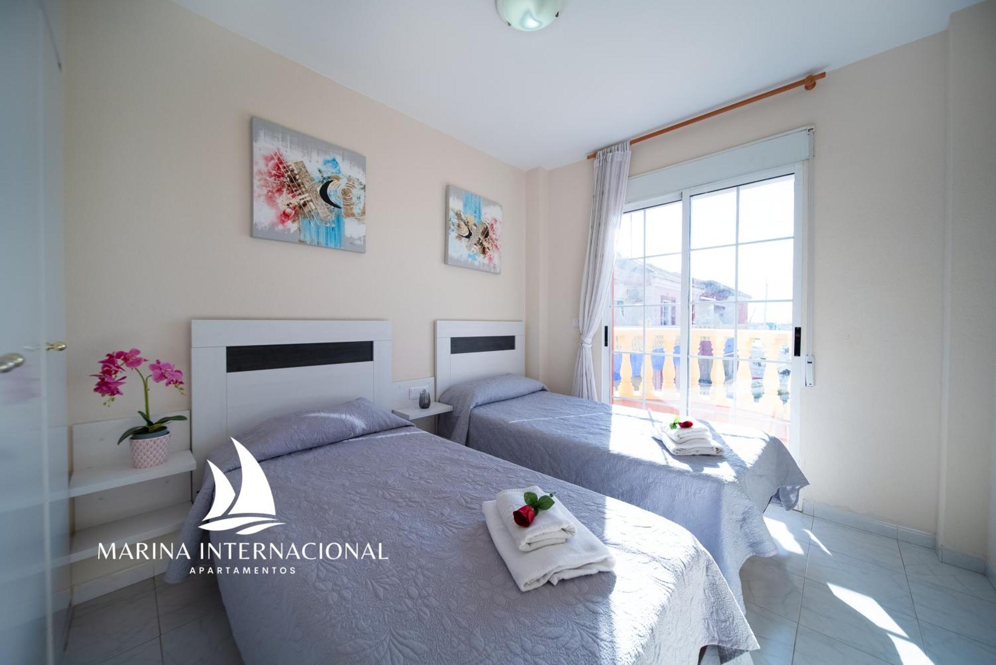 Apartamentos Marina Internacional Torrevieja Exteriér fotografie